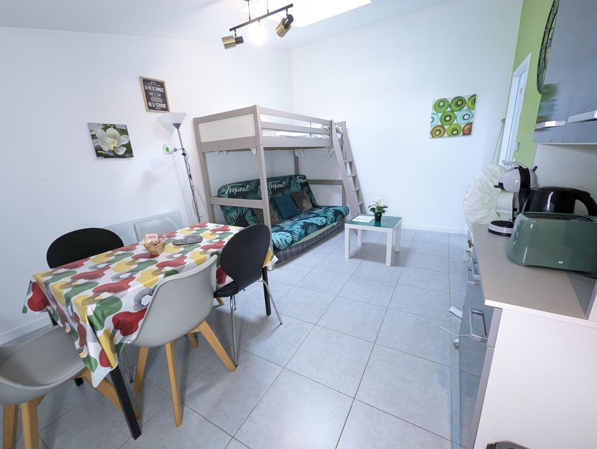 Appartement Entier Meuble A Beaumont Proche Futuroscope Et Poitiers Technopole المظهر الخارجي الصورة