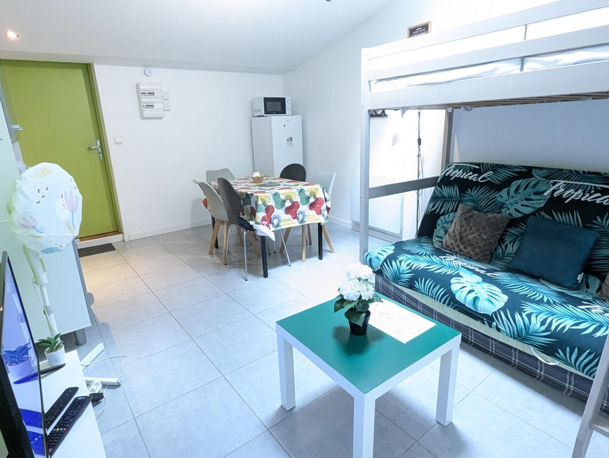 Appartement Entier Meuble A Beaumont Proche Futuroscope Et Poitiers Technopole المظهر الخارجي الصورة